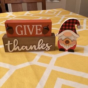 Give Thanks decoration NIB